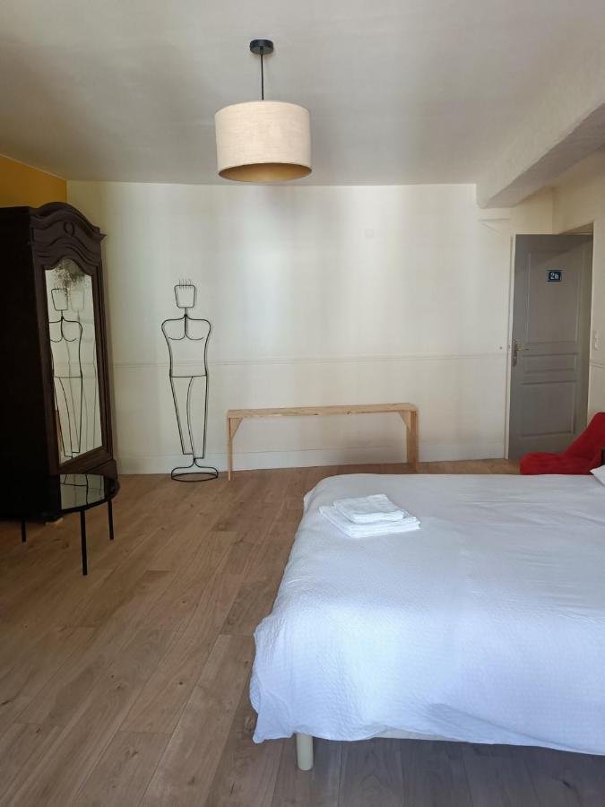 Au 66 Maison Centre Ville-Parking Gratuit Et Wifi Nogent-le-Rotrou Luaran gambar